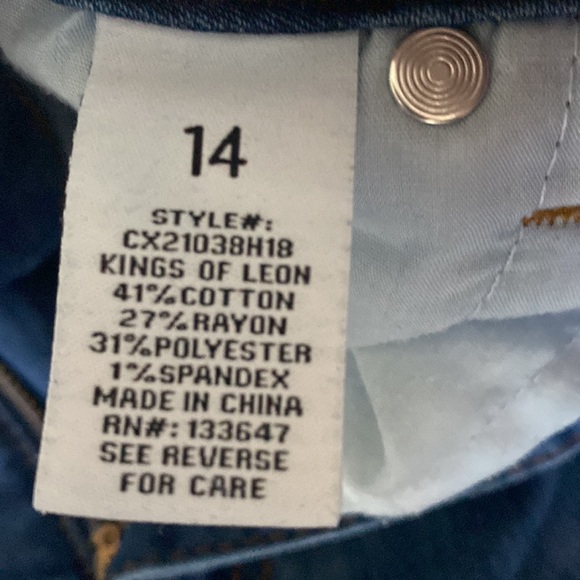 Celebrity Pink Mid Rise Skinny size 14 - Picture 3 of 3